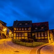 Stolberg im Harz - Töpfergasse und Neustadt zur blauen Stunde